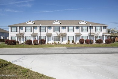 Rare opportunity to acquire a fully leased well-located - photo 10