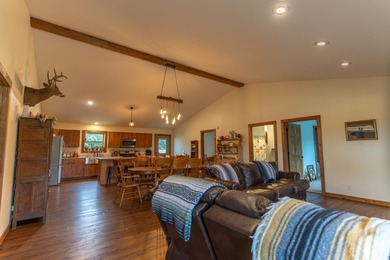 Custom-built 5BR, 3BA home on 3.8 acres near Thomas Hill Lake - photo 12