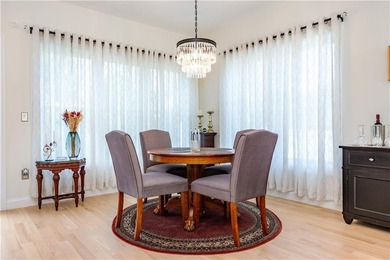 Wow! Fantastic location and setting. In a quiet neighborhood - photo 12