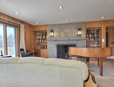 A rare opportunity to live by the sea! Properties in this - photo 13