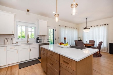 Wow! Fantastic location and setting. In a quiet neighborhood - photo 19