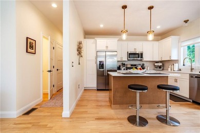 Wow! Fantastic location and setting. In a quiet neighborhood - photo 20