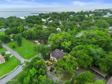 Welcome to Sherwood Heights Condominiums-where peaceful living - photo 23