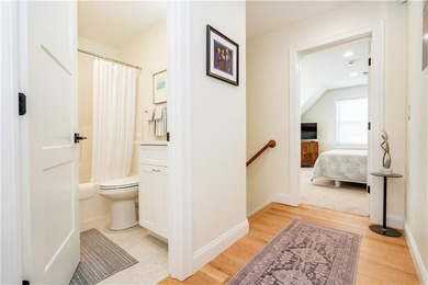 Wow! Fantastic location and setting. In a quiet neighborhood - photo 23