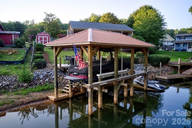 Experience elevated Lake Norman living in this fully renovated - photo 35