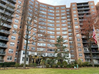 Lake Apartment Off Market in Forest Hills, New York