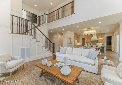 Exceptional new construction offering a refined blend of luxury - photo 11