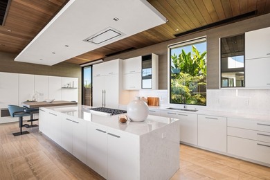 Perched atop the exclusive and private enclave of The Ridge at - photo 11