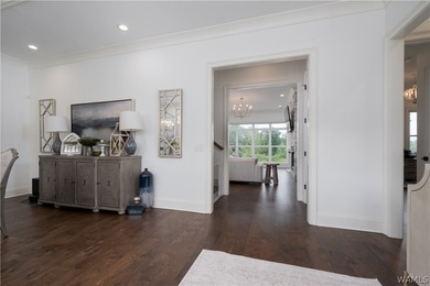 Modern luxury meets waterfront living in The Lakes. Offering - photo 17