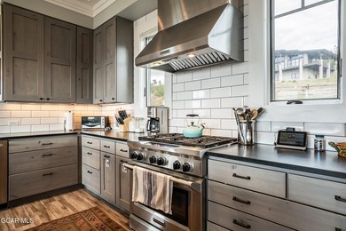 Experience the ultimate mountain lifestyle in this exceptional - photo 18