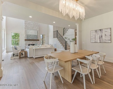 Exceptional new construction offering a refined blend of luxury - photo 18