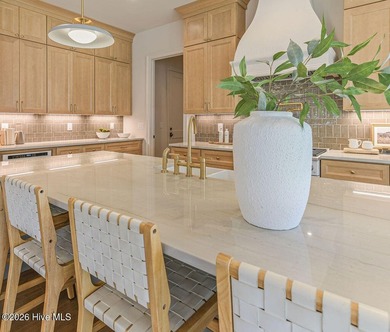 Exceptional new construction offering a refined blend of luxury - photo 19