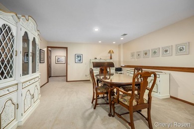 Welcome home to this beautifully maintained stand-alone - photo 24
