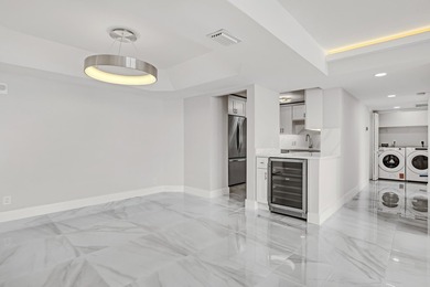 WELCOME TO DUNE DECK! An exclusive luxury condominium building - photo 29