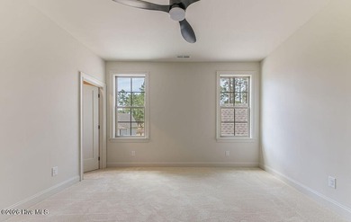 Exceptional new construction offering a refined blend of luxury - photo 48