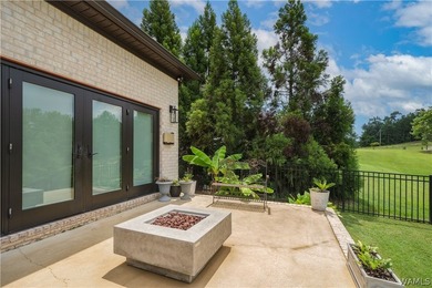 Modern luxury meets waterfront living in The Lakes. Offering - photo 48