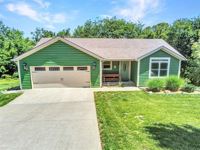 Barren River Lake Home For Sale in Glasgow Kentucky