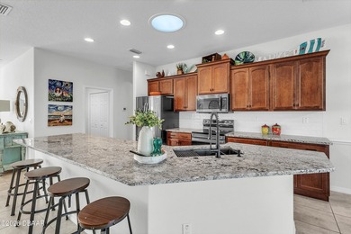 HIDDEN TREASURE IN HIDDEN LAKES-COMPLETELY UPDATED LAKEFRONT - photo 11