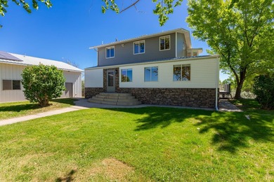 Experience the best of Colorado outdoor living at 1726 O Road - photo 1