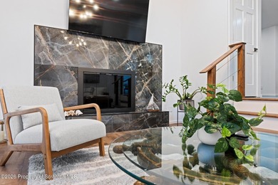 Welcome to your own private lakeside retreat in the desirable - photo 4