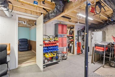 Welcome to the perfect blend of modern living and industrial - photo 17