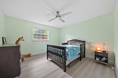 Back on the Market! NEW ROOF!Jupiter Farms Acre+ Retreat with - photo 17