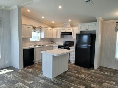 Own your own 2 bed/2 bath home! Make an appointment now to see - photo 2