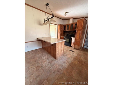 Spacious 5-bedroom, 3-bath home offering approximately 2,792 sq - photo 11
