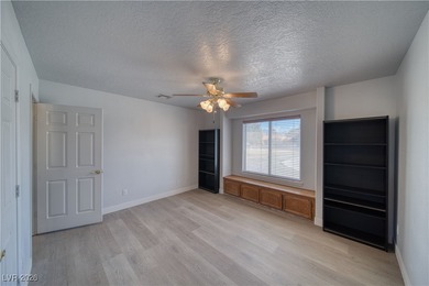 Outstanding floor plan with retro decore in the Executive Golf