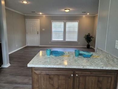 Clayton 2019 3 bedroom / 2 bath home, Elevated home on large lot - photo 5