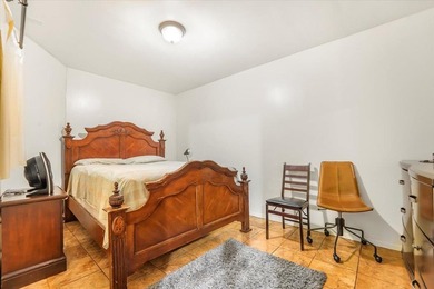 Welcome to a homeowner's dream in the heart of Baychester! This - photo 27