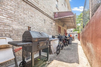 Welcome to a homeowner's dream in the heart of Baychester! This - photo 31