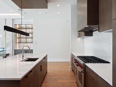 One or more photo(s) has been virtually staged. Expertly built - photo 15