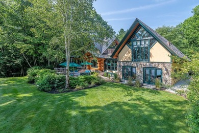 PPRICELESS, PRISTINE PRIVACY WITH A CASUALLY ELEGANT TRUE CUSTOM - photo 17