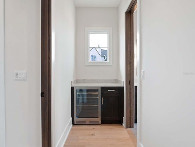 One or more photo(s) has been virtually staged. Expertly built - photo 19