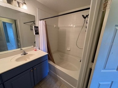 BACK ON MARKET!!! Location! Location! Location! This 1 Bedroom 1 - photo 5