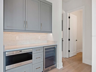 One or more photo(s) has been virtually staged. Expertly built - photo 26