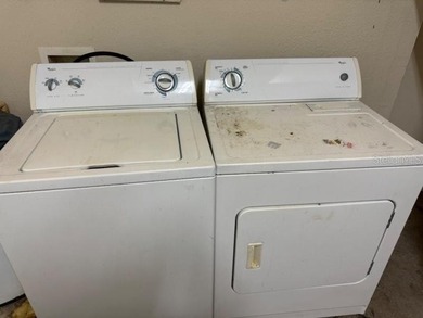 BACK ON MARKET!!! Location! Location! Location! This 1 Bedroom 1 - photo 8