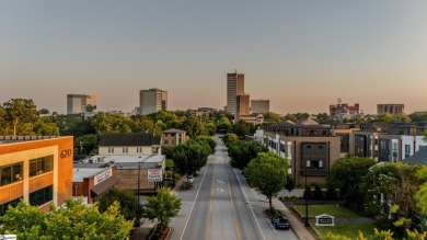 Seller offering to pay one year of HOA dues for an acceptable
