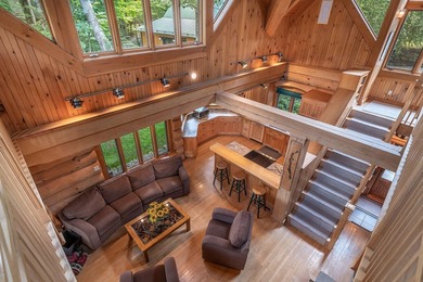 PPRICELESS, PRISTINE PRIVACY WITH A CASUALLY ELEGANT TRUE CUSTOM - photo 36