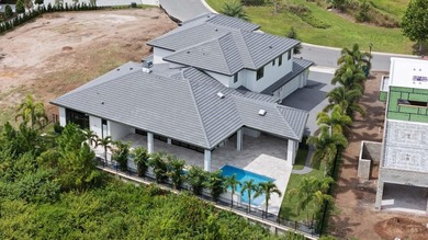 One or more photo(s) has been virtually staged. Expertly built - photo 54
