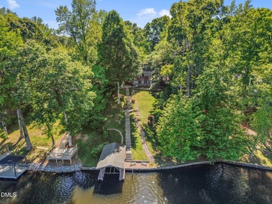 Very rare opportunity to own a true lakefront ranch with a - photo 1