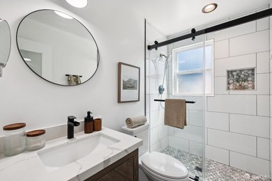 Positioned in the heart of the Marina, 1308 Francisco offers a - photo 11