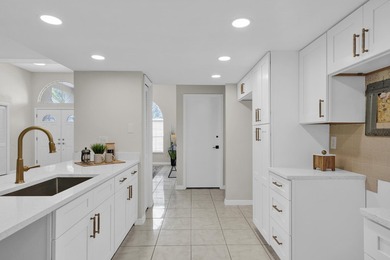 Move right into this beautifully updated 3-bedroom, 2-bath home - photo 13
