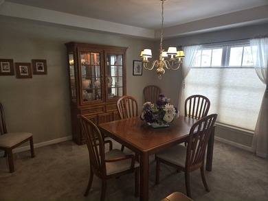 Discover your new home in Foxwood Village a beautiful gated - photo 4