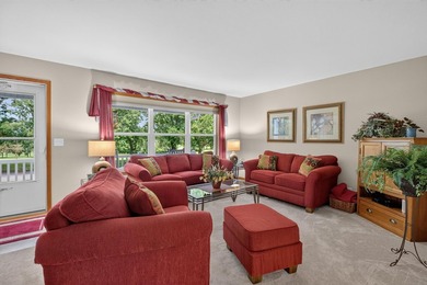 Perfectly positioned across from the Irv Warren golf course - photo 5
