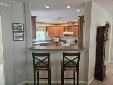 Discover your new home in Foxwood Village a beautiful gated - photo 8
