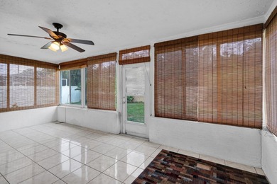 Move right into this beautifully updated 3-bedroom, 2-bath home - photo 20