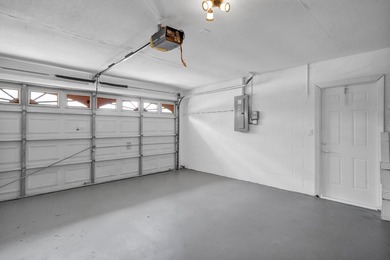 Move right into this beautifully updated 3-bedroom, 2-bath home - photo 35