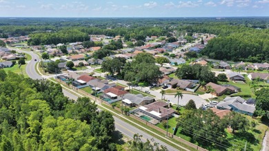 Move right into this beautifully updated 3-bedroom, 2-bath home - photo 44